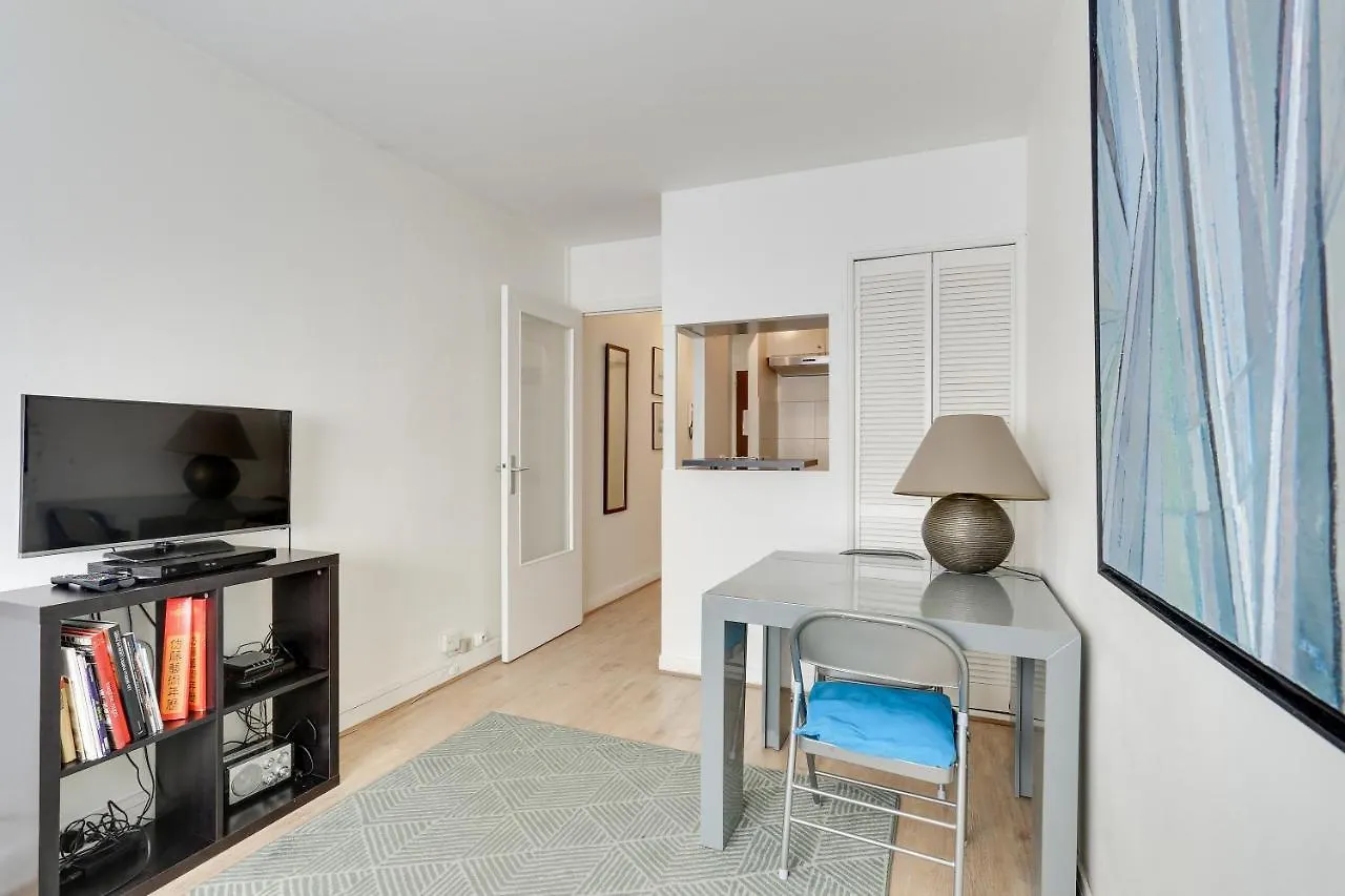 Lägenhet Id 326 Batignolles/ Rue Saussure - Xvii° Paris