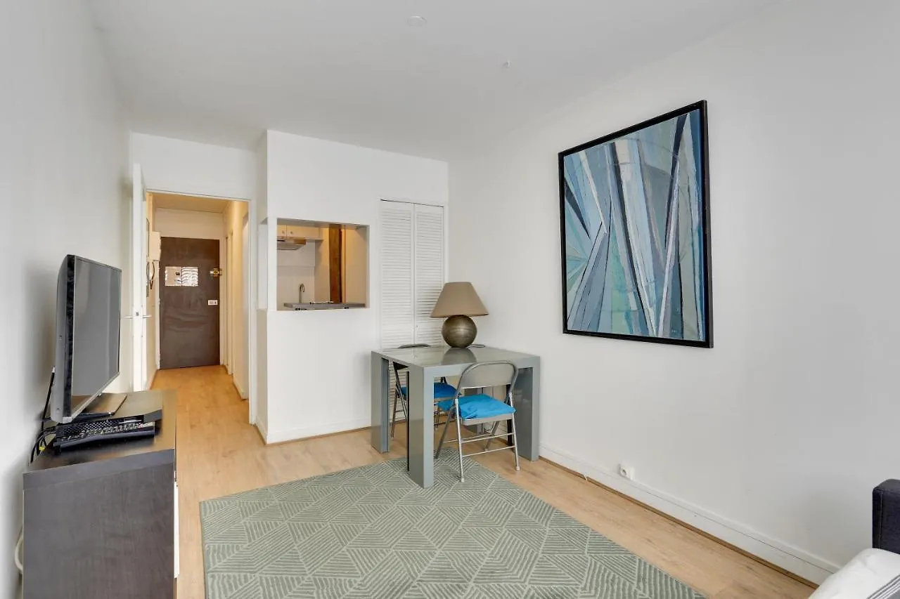 Id 326 Batignolles/ Rue Saussure - Xvii° Apartment *